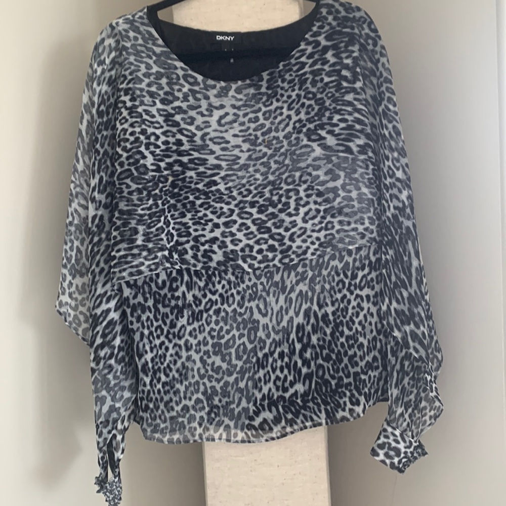 DKNY leopard top